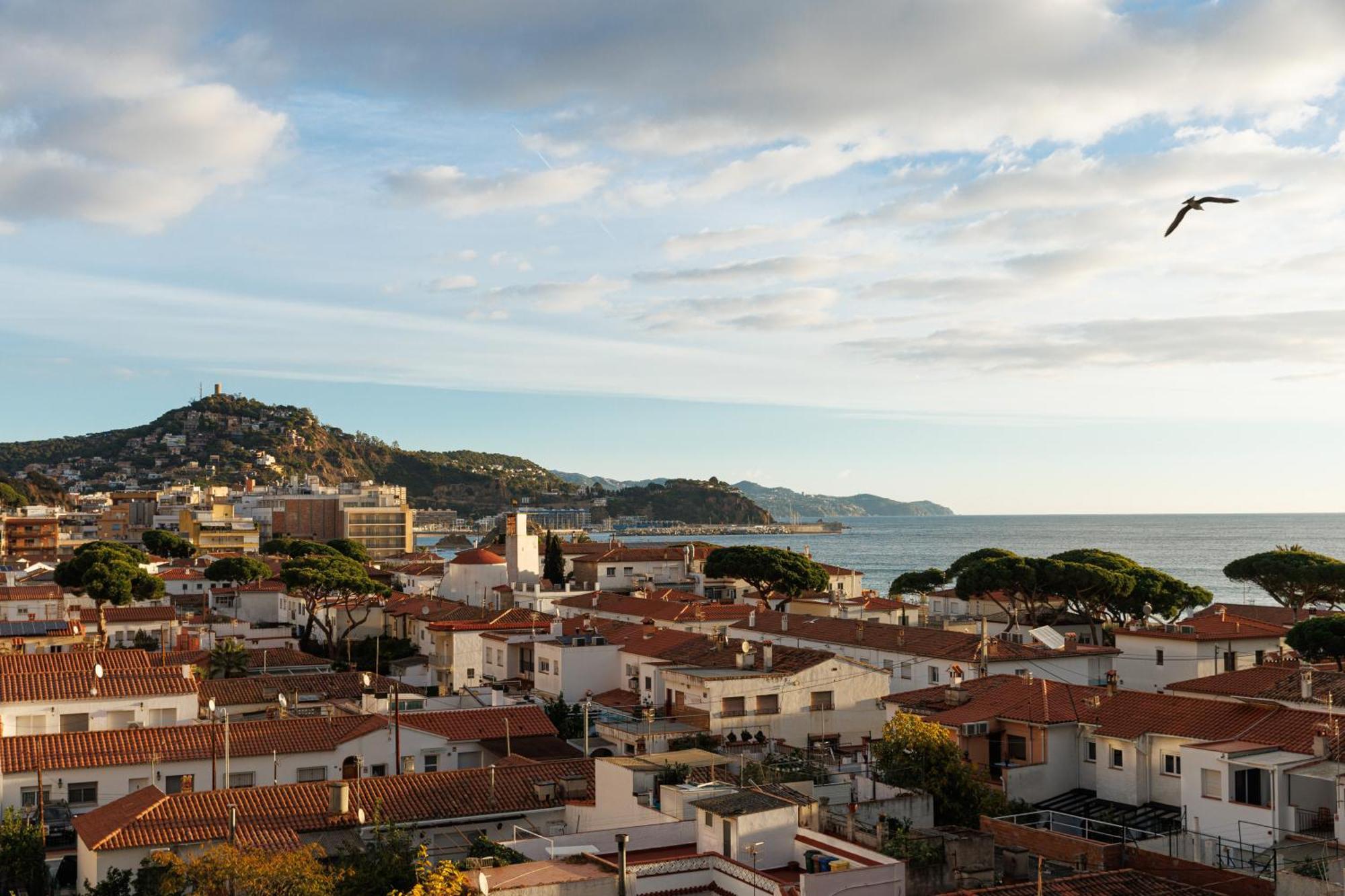 Vistes Al Mar Ideal Per Parelles I Teletreball Blanes Exteriér fotografie