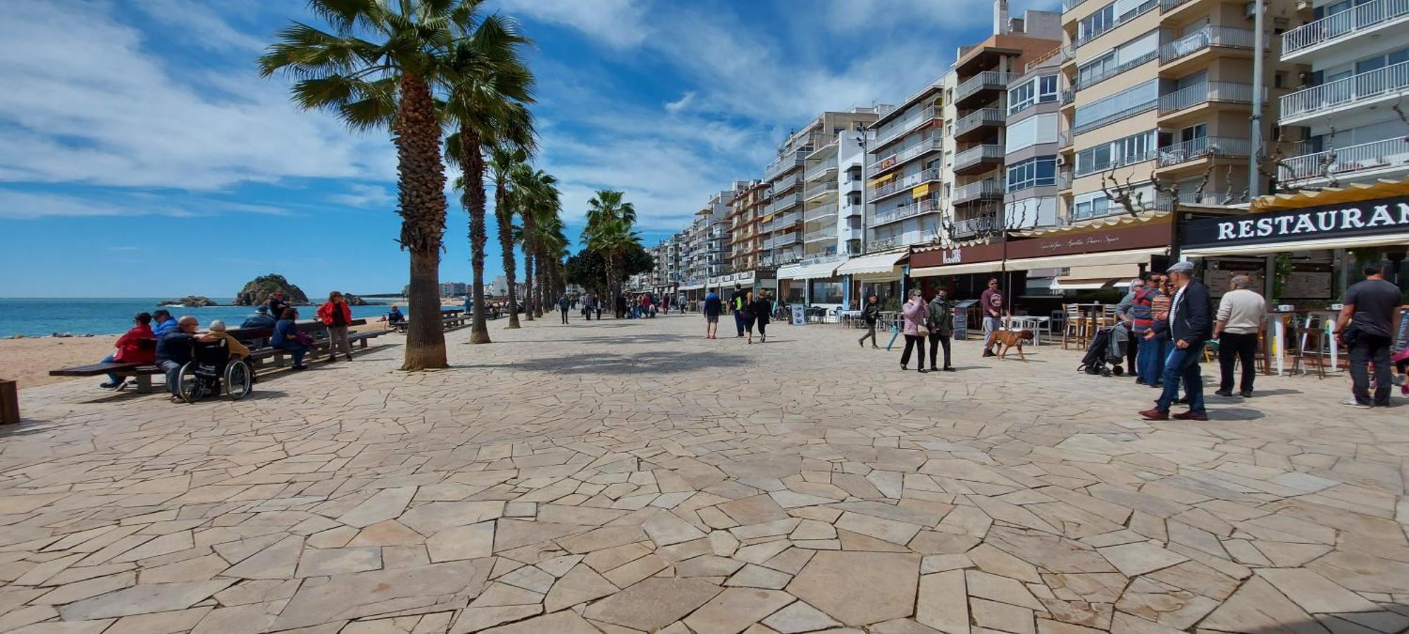 Vistes Al Mar Ideal Per Parelles I Teletreball Blanes Exteriér fotografie
